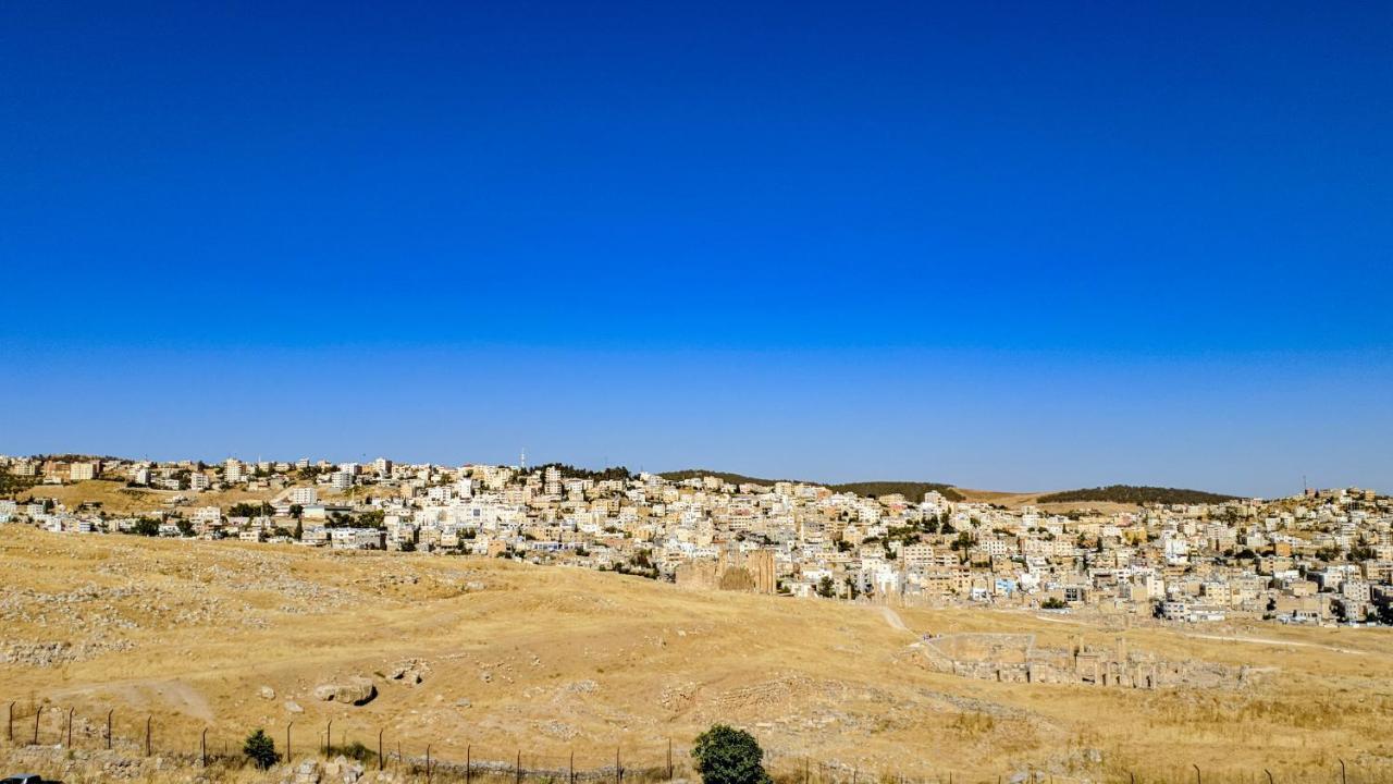 Full Panorama Jerash Acomodação com café da manhã Gérasa Exterior foto